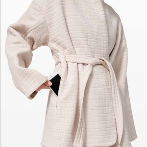 Lululemon Serene Travels Wrap - ivory